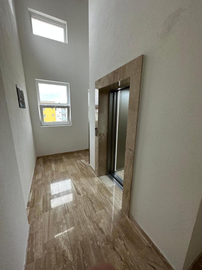 Irina Centre Apartment Podgorica Exterior photo